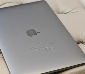 New Laptop Apple MacBook Pro 2019 16GB Intel Core i7 SSD 512GB