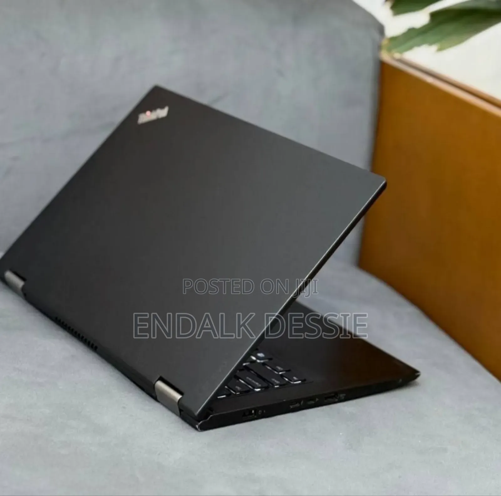 New Laptop Lenovo ThinkPad Yoga 370 8GB Intel Core i5 SSD 256GB