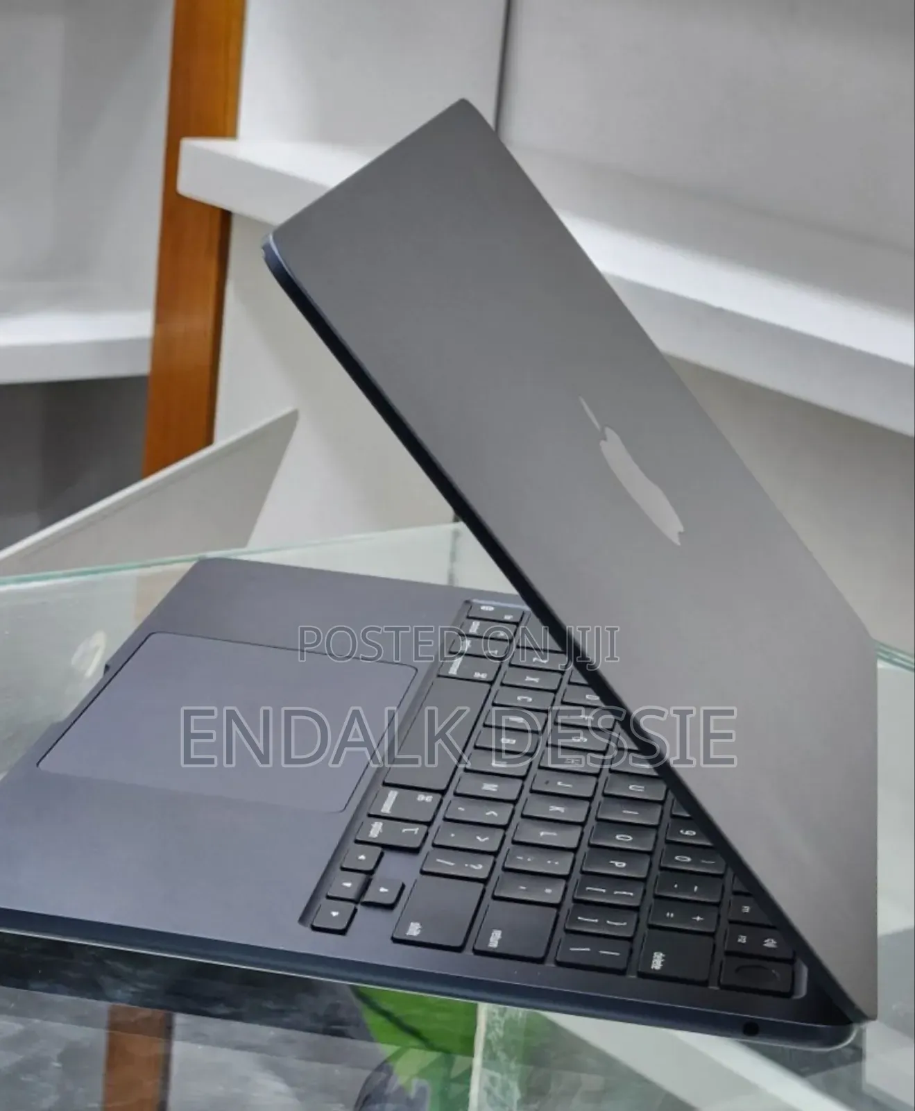 New Apple MacBook Pro 2023 M3 14-inch 16GB Apple M3 Pro SSD 512GB