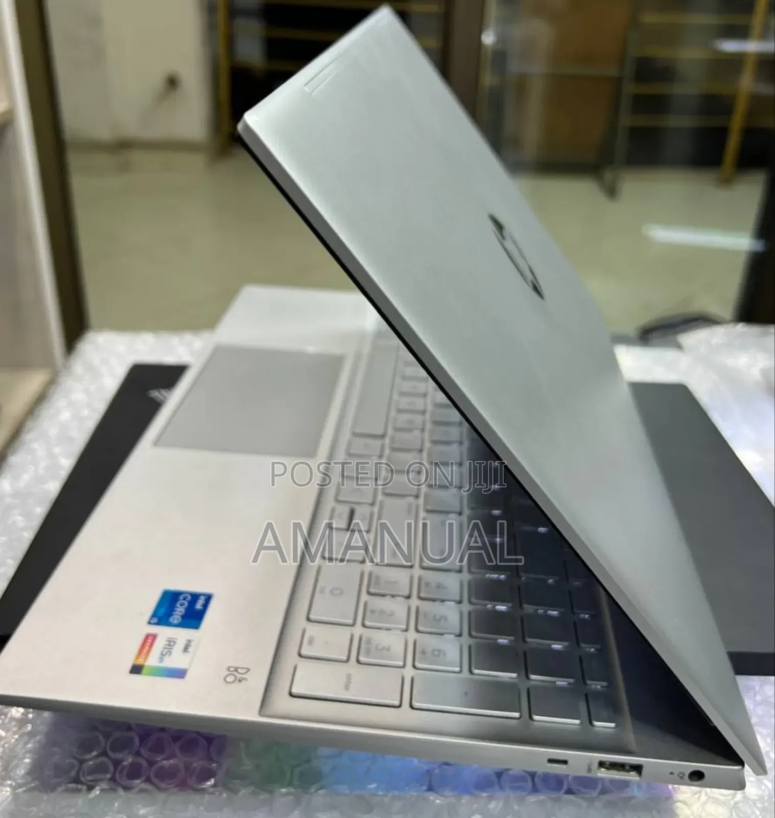 New Laptop HP Pavilion 15 8GB Intel Core i5 SSD 512GB