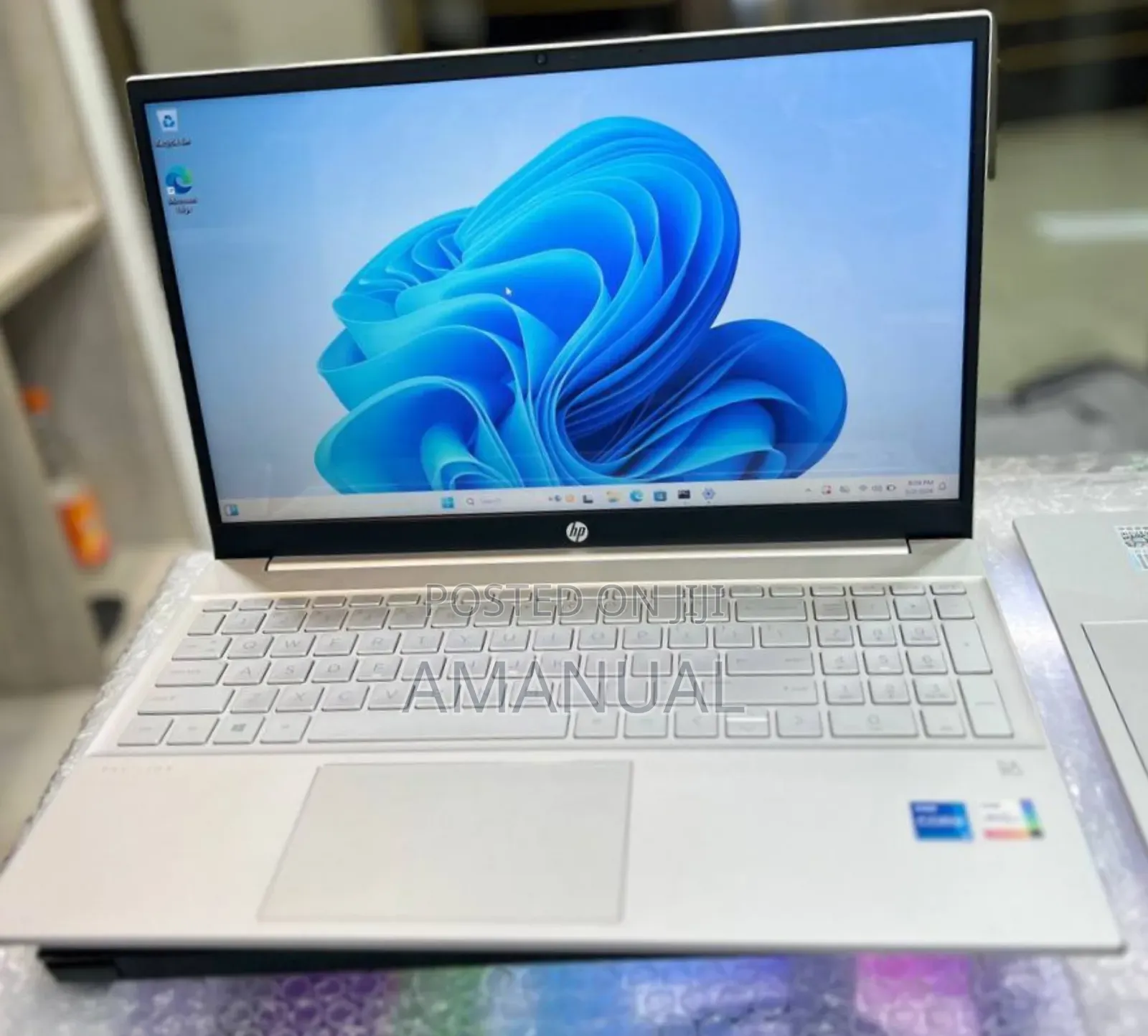 New Laptop HP Pavilion 15 8GB Intel Core i5 SSD 512GB
