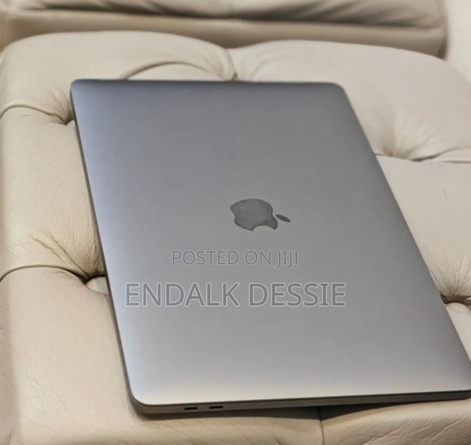 New Laptop Apple MacBook Pro 2019 16GB Intel Core i7 SSD 256GB