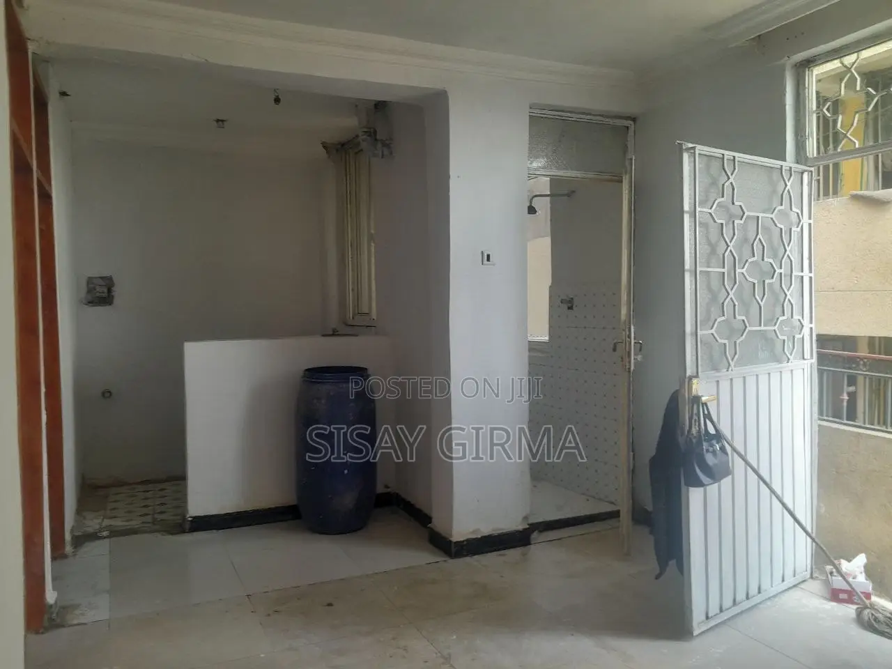 Furnished 2bdrm House in Bole for rent
