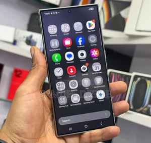 New Samsung Galaxy S24 Ultra 256 GB