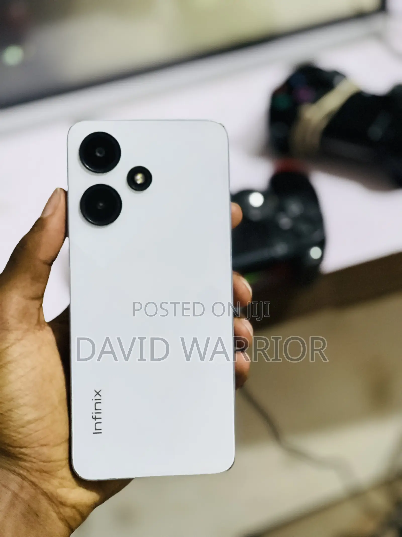 Infinix Hot 30i 128 GB White