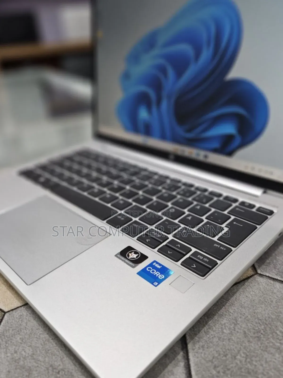 New Laptop HP EliteBook 830 G9 16GB Intel Core i5 SSD 512GB