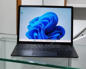 New Laptop Microsoft Surface Laptop 4 16GB Intel Core i7 SSD 512GB