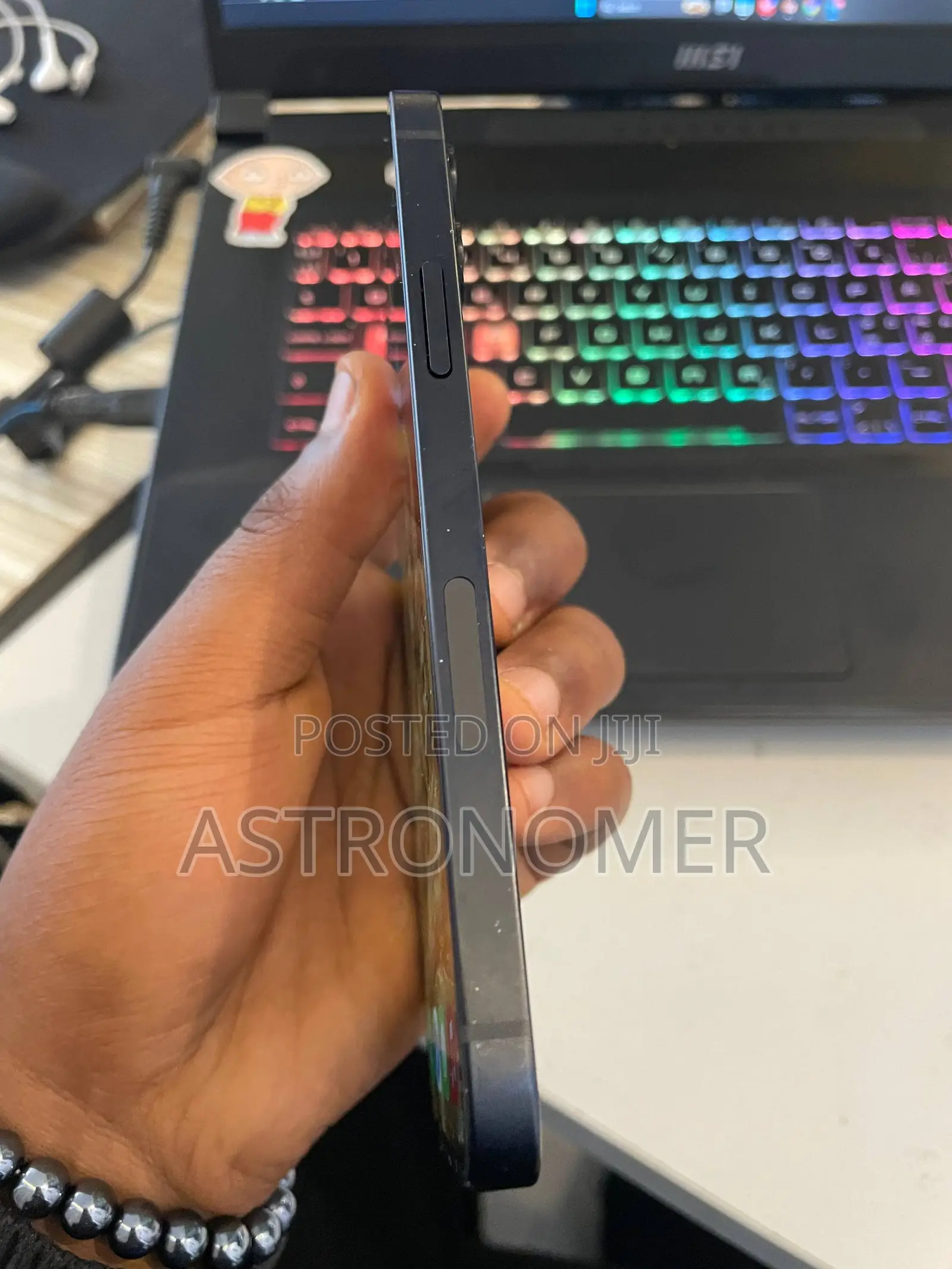 New Apple iPhone 12 64 GB Black