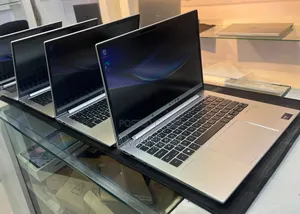 New Laptop HP EliteBook 840 G11 16GB Intel Core i7 SSD 512GB