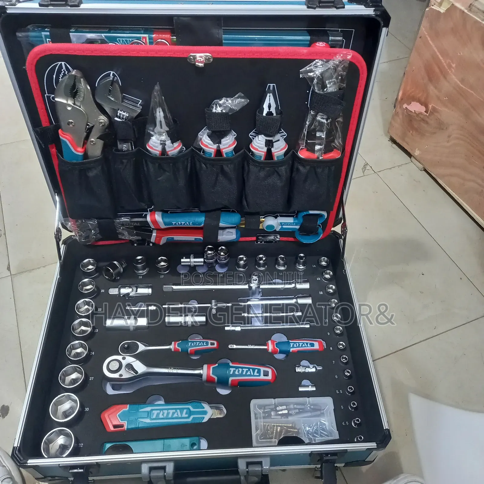 Total Toolsat Box
