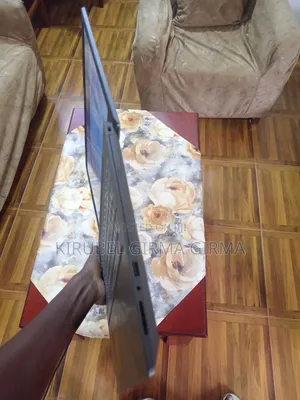 Laptop Lenovo V130-15IKB 8GB Intel Core i5 SSD 256GB