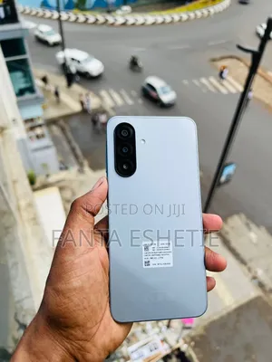 New Samsung Galaxy A17 128 GB Gray