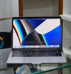 New Laptop Apple MacBook Pro M1 16GB Apple M1 Pro SSD 256GB
