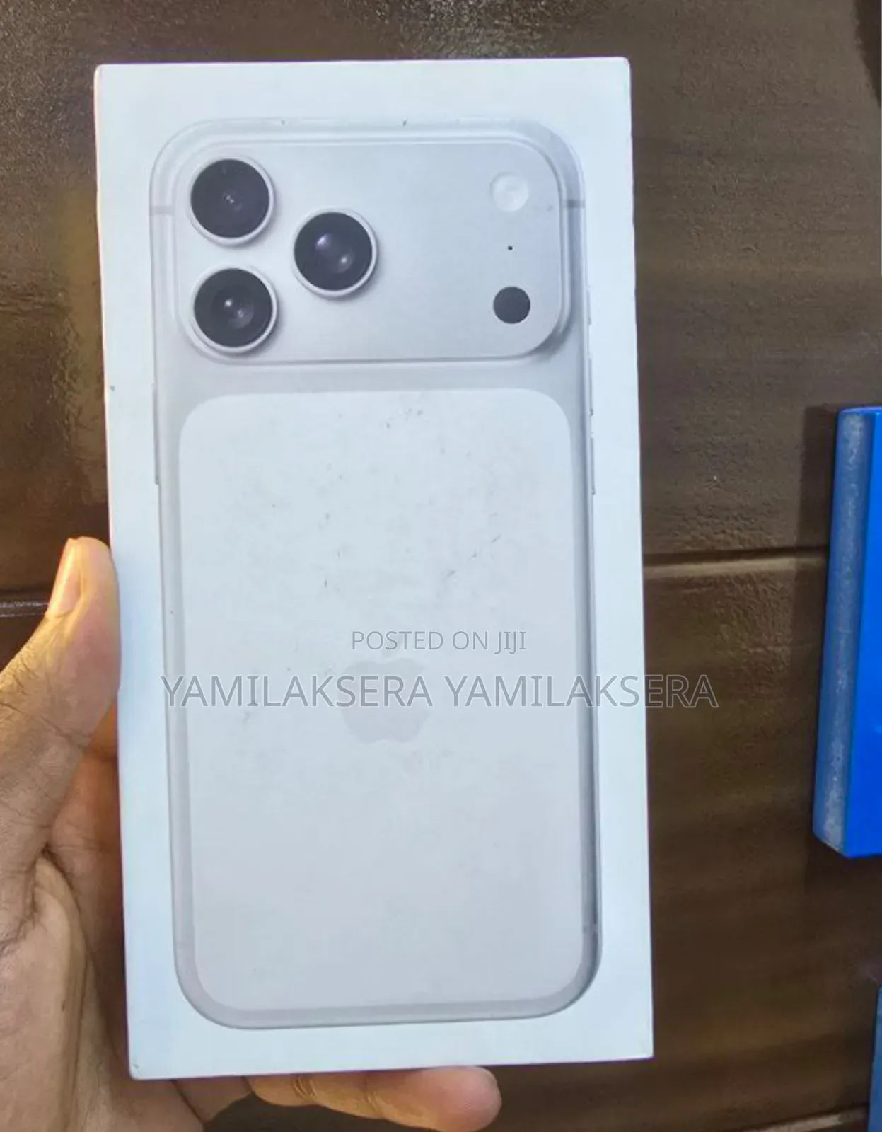 New Apple iPhone 17 Pro 256 GB Red