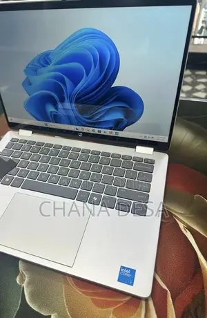 New Laptop HP OmniBook 5 14" 16GB Intel Core i7 SSD 512GB