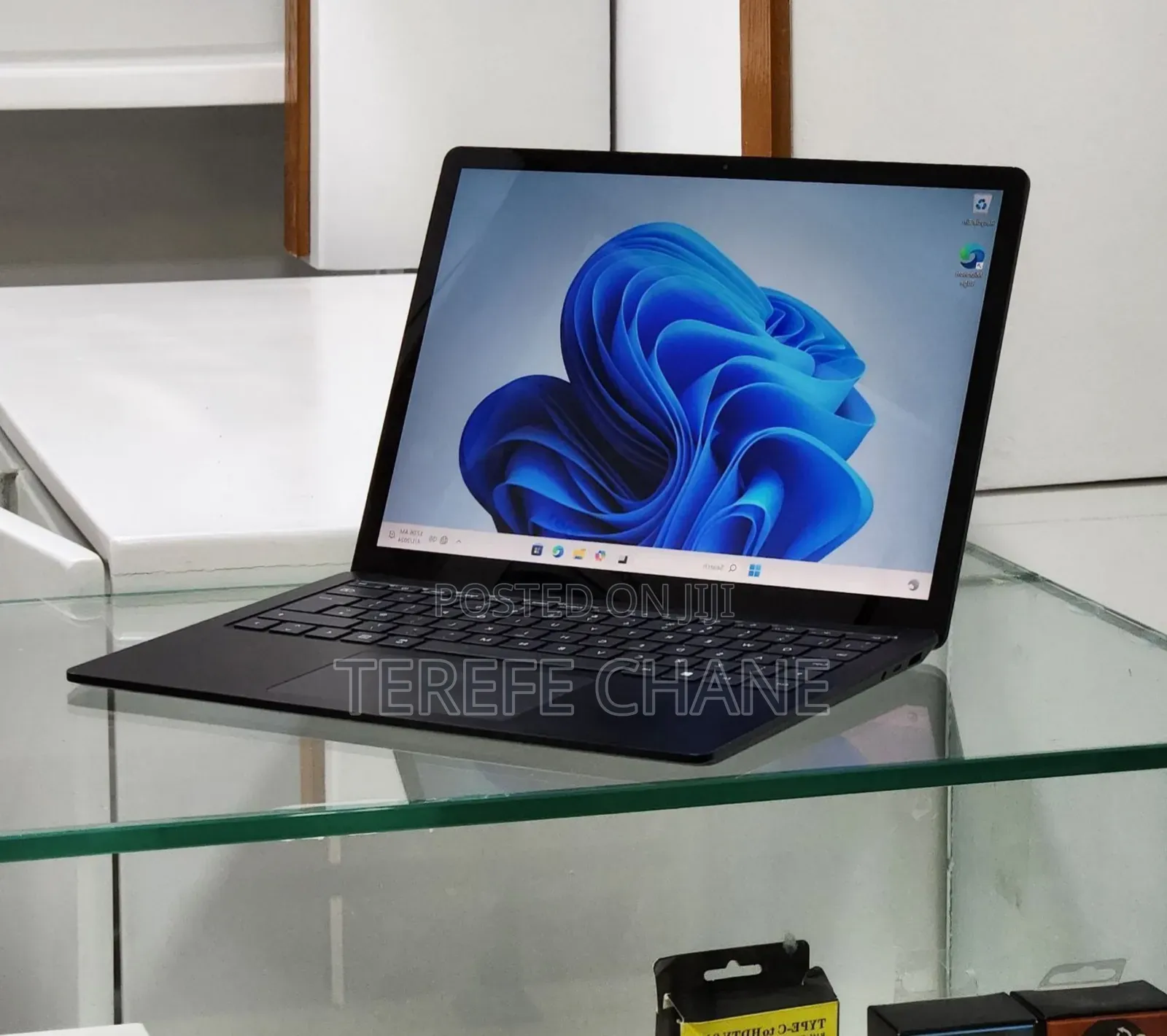 New Laptop Microsoft Surface Laptop 4 16GB Intel Core i7 SSD 512GB