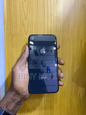 Apple iPhone XR 64 GB Black