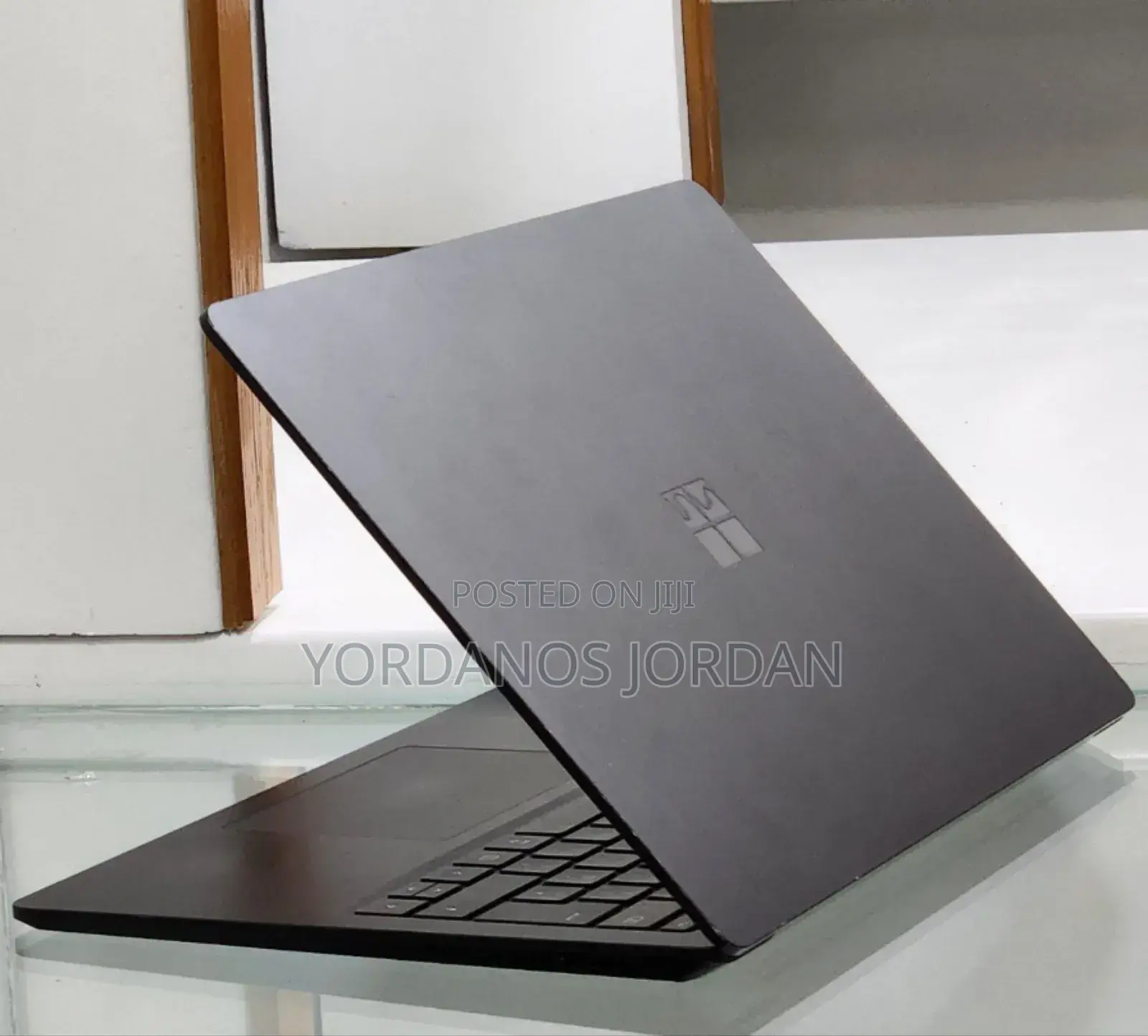 New Laptop Microsoft Surface Laptop 4 16GB Intel Core i7 SSD 512GB