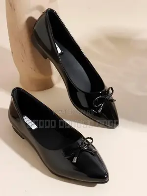 Woman Flat Shoes