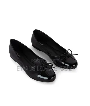 Woman Flat Shoes