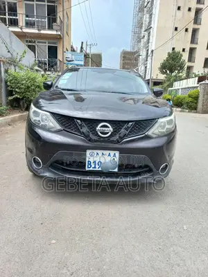 Nissan Qashqai 2017 Black