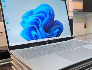 New Laptop HP Pavilion 14 16GB Intel Core i5 SSD 1T