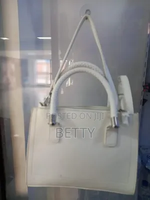 Hand Bag Fashion