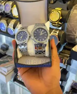 Pair of Silver-Toned Metal Quartz Watches for Couples