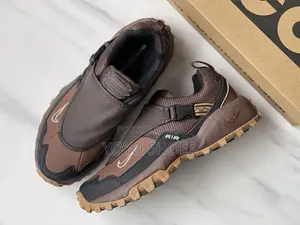 Nike Acg Phassed "Baroque Brown"Black/Kahki Fashion Sneaker