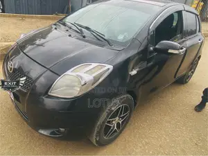 Toyota Yaris 1.0 2006 Black