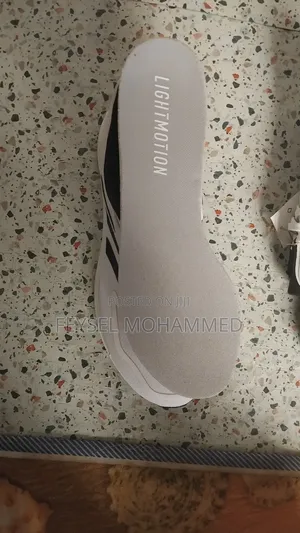 Urgent Sale - Adidas Lightmotion Sneakers Size 43 – New