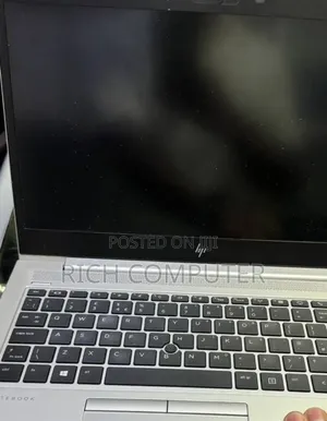 New Laptop HP EliteBook 840 8GB Intel Core i5 SSD 512GB