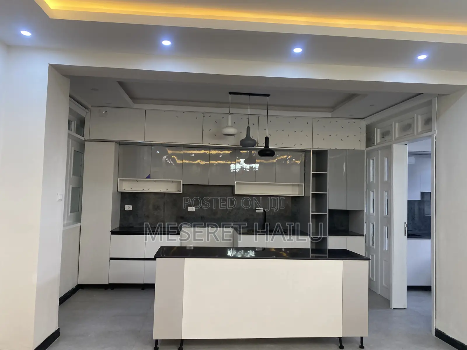 Furnished 4bdrm Penthouse in Bole Airport Rode for rent