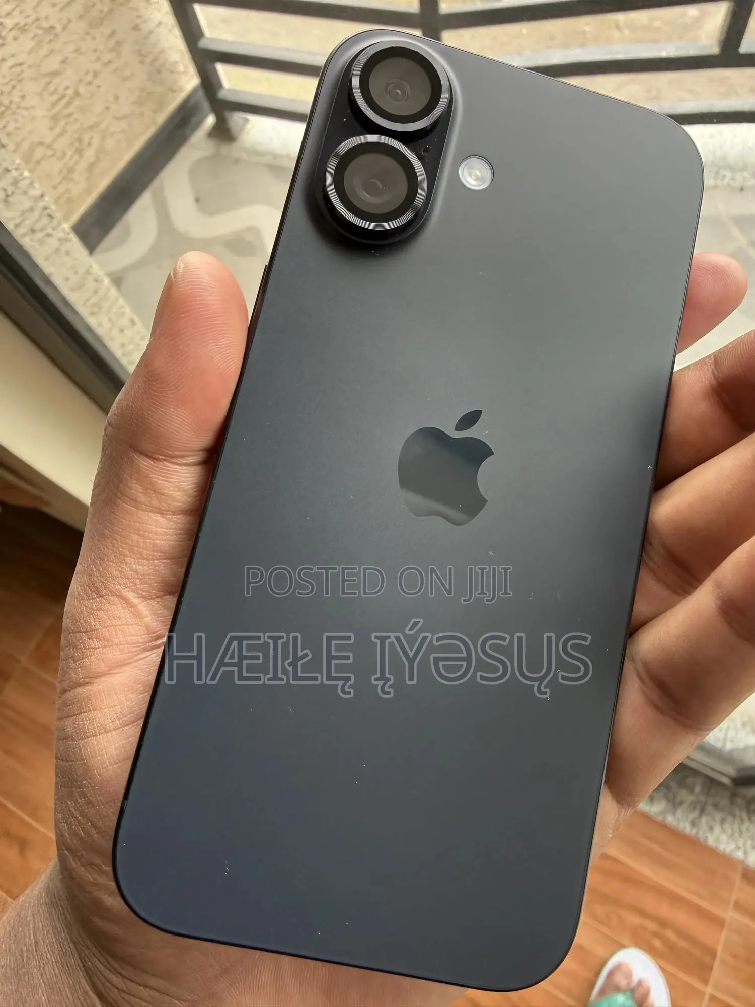 New Apple iPhone 16 128 GB Black