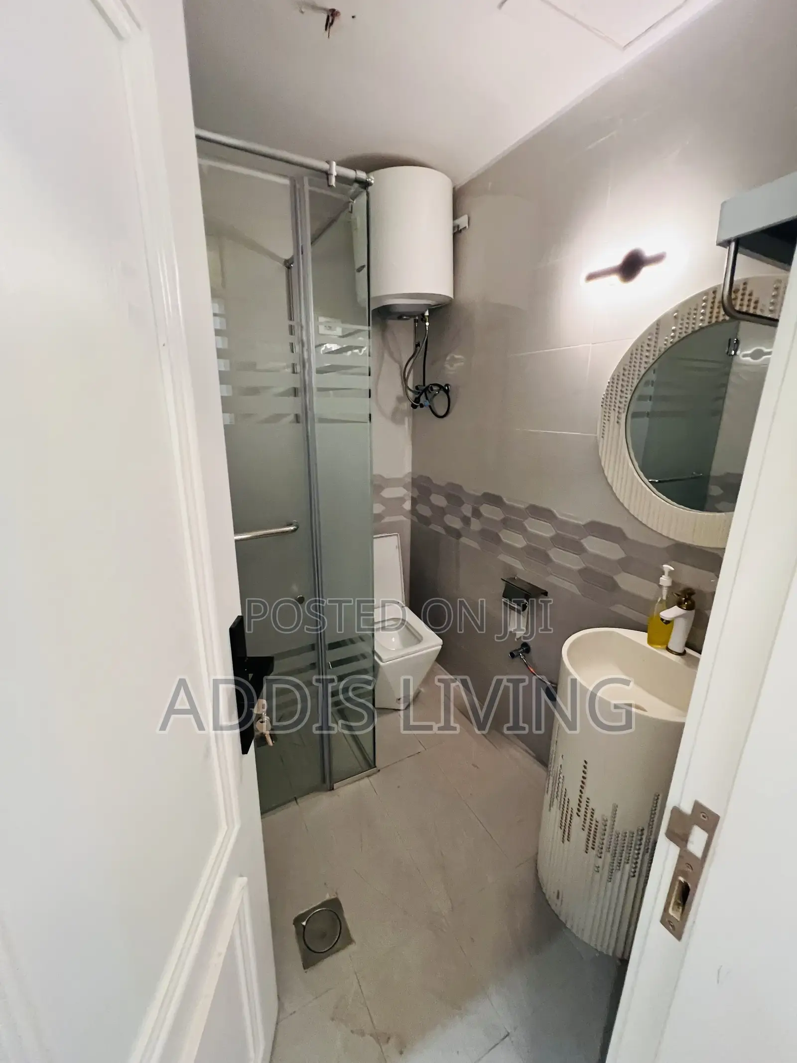 Furnished 3bdrm Apartment in Bole for rent