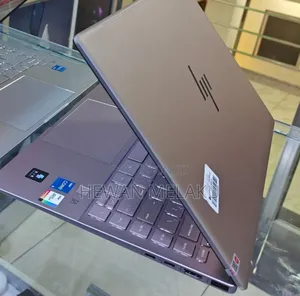 New Laptop HP Pavilion 14 16GB Intel Core i5 SSD 1T