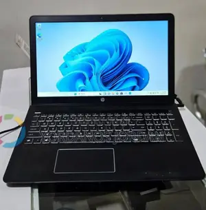 New Laptop HP Pavilion Power 15 8GB Intel Core i7 SSD 256GB