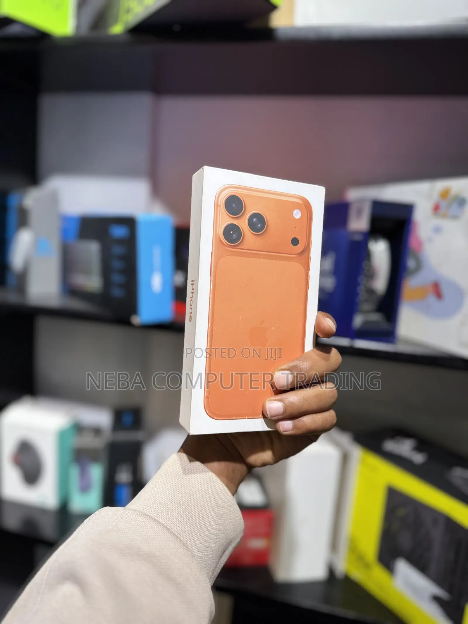 New Apple iPhone 17 Pro Max 256 GB Orange