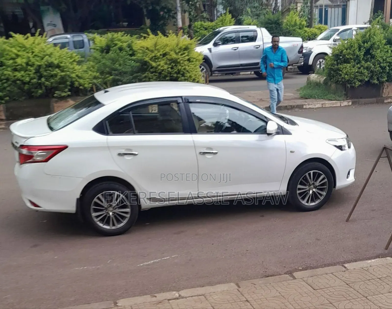 Toyota Yaris SE Hatchback 5dr 2016 White