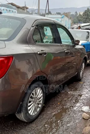 Suzuki Dzire 2022 Gray