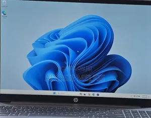 New Laptop HP Pavilion 15 16GB Intel Core 5 SSD 512GB