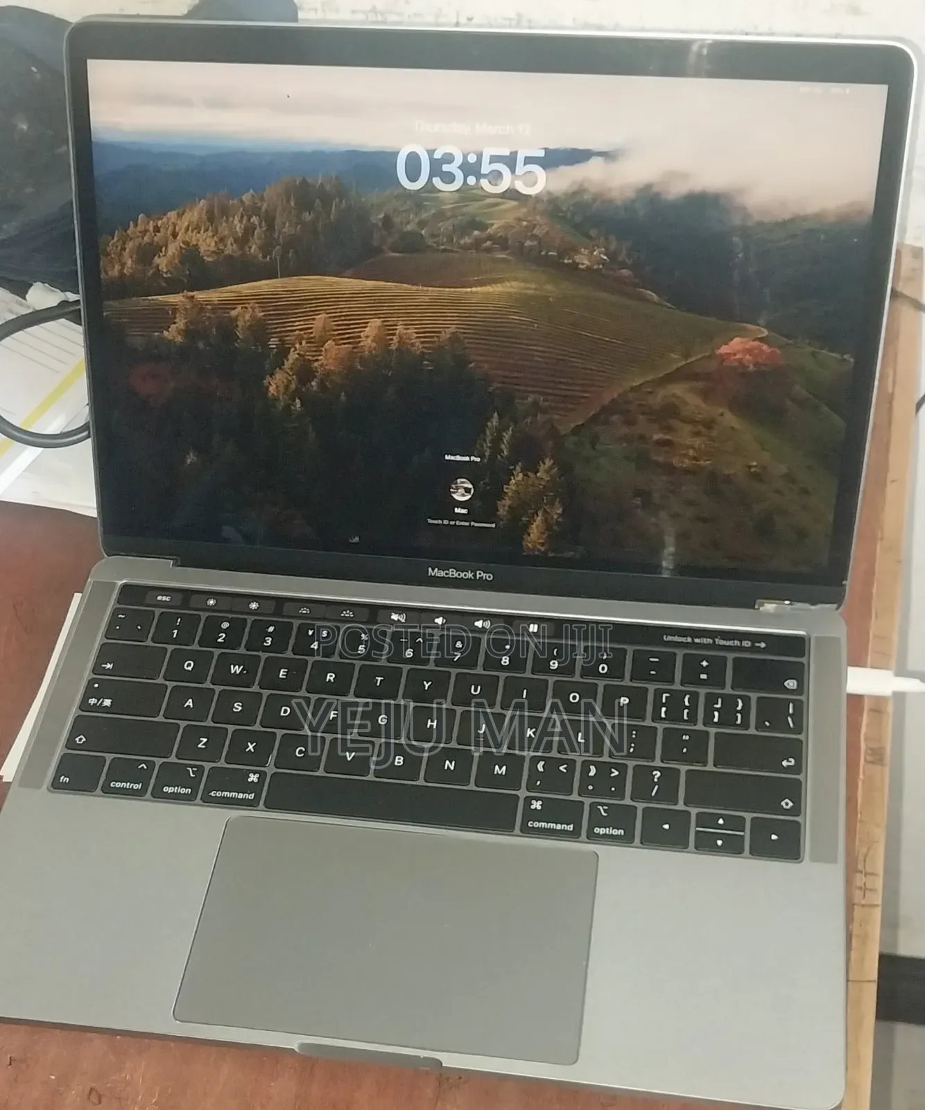 Laptop Apple MacBook Pro 2018 16GB Intel Core i5 SSD 256GB
