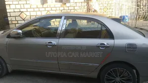 Toyota Corolla 2003 Gold