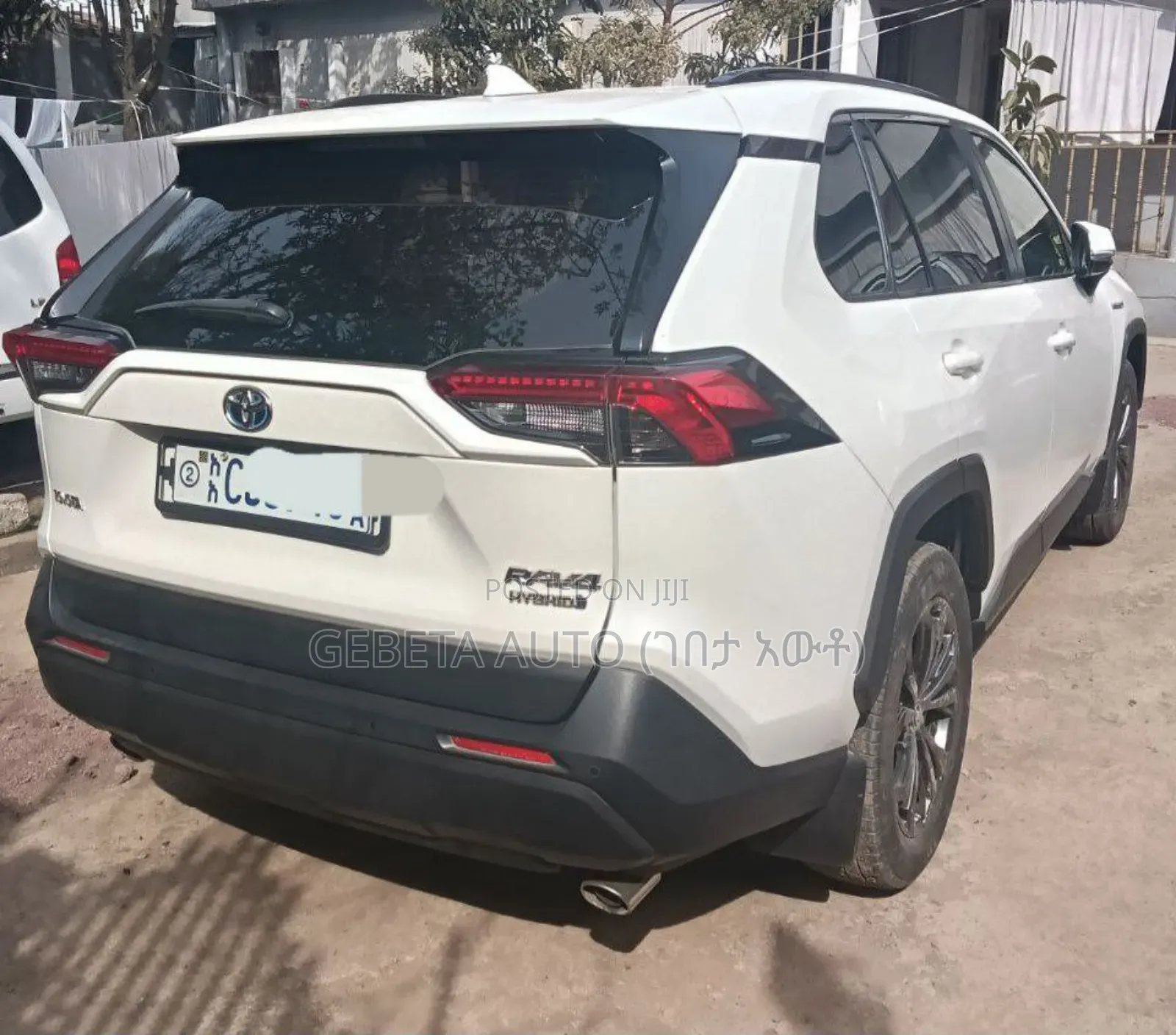 Toyota RAV4 2022 White