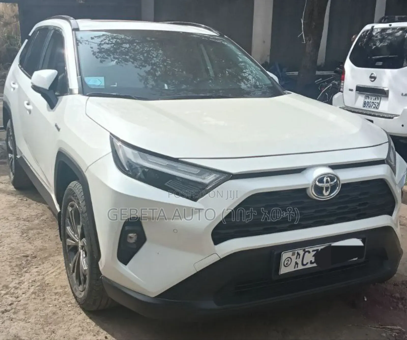Toyota RAV4 2022 White