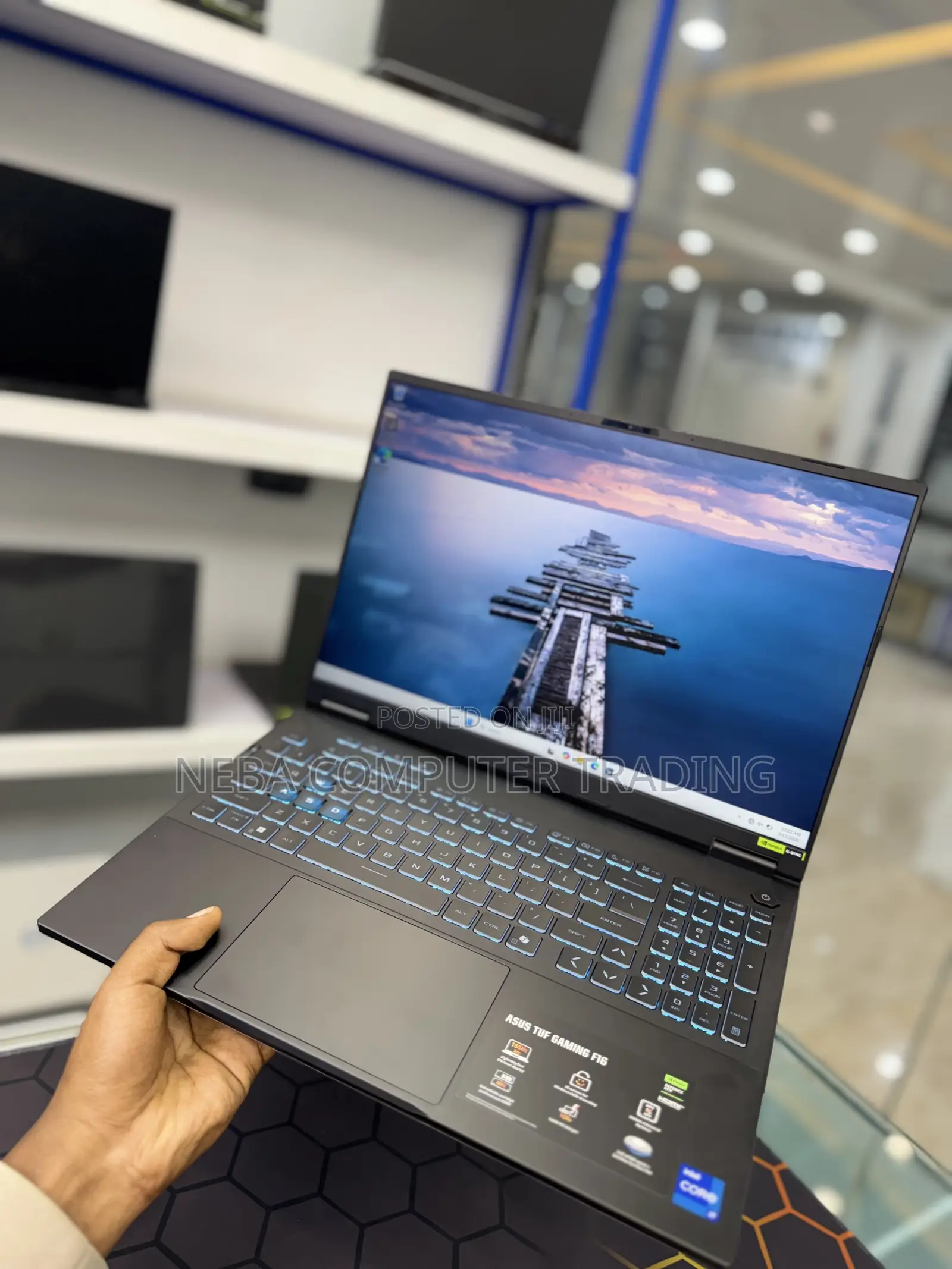 New Laptop Asus TUF Gaming F16 16GB Intel Core i7 SSD 512GB