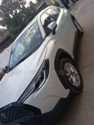 Toyota Corolla Cross 2024 White