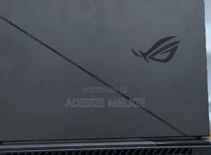 New Laptop Asus ROG Strix G17 16GB Intel Core i9 SSD 1T
