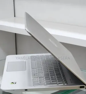 New Laptop HP Envy 15 16GB Intel Core i5 HDD+SSD 1T