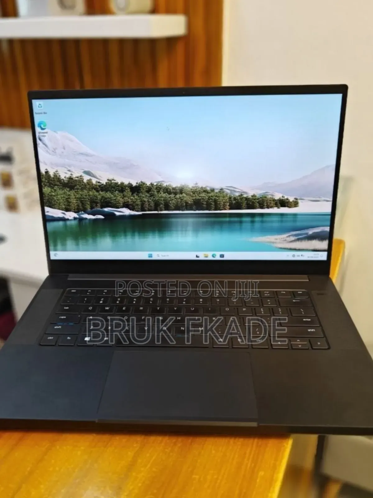 New Laptop Razer Blade 16GB Intel Core i7 SSD 512GB